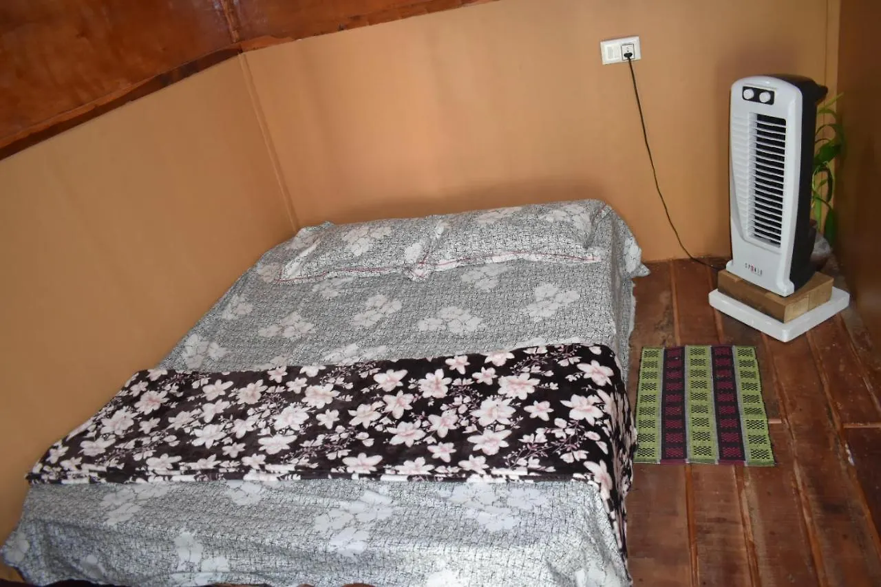 Johns Homestay سلطان بتيري